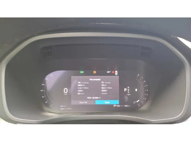 Car image 19