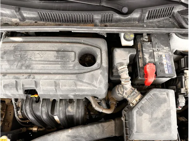 Car image 22