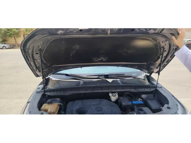 Car image 32