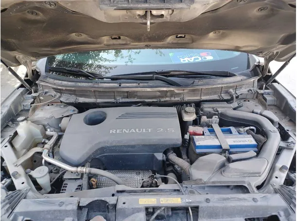 Car image 27