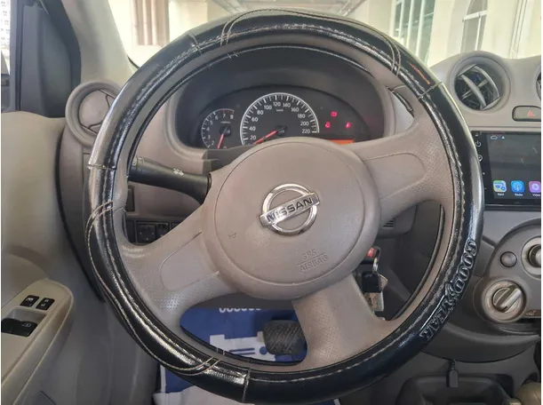 Car image 15