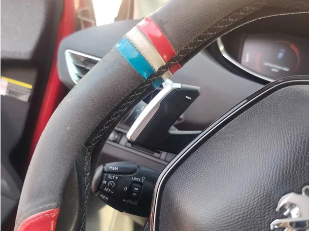 Car image 26