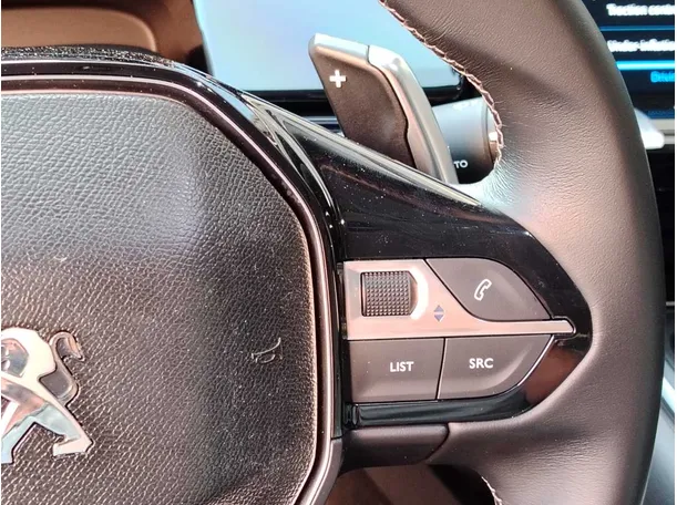 Car image 28