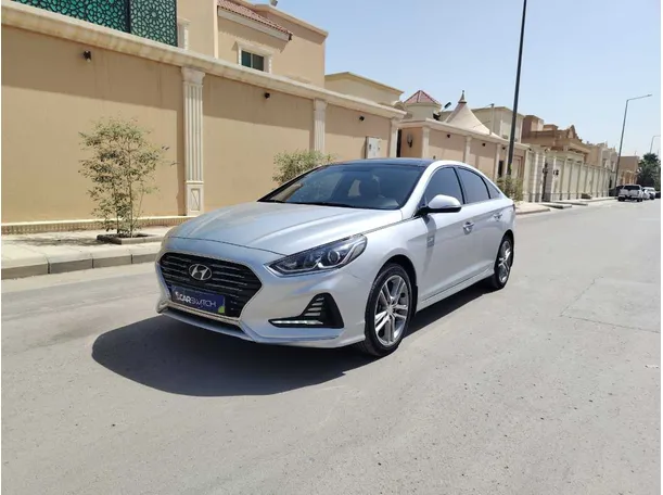 2019 Hyundai Sonata in Riyadh