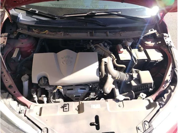 Car image 37