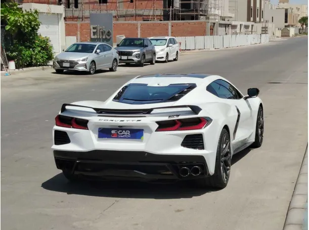 Car image 6