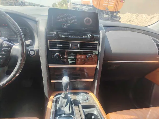 Car image 23