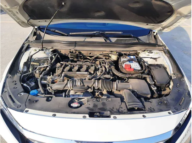 Car image 20