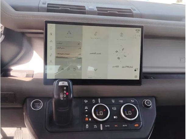 Car image 18