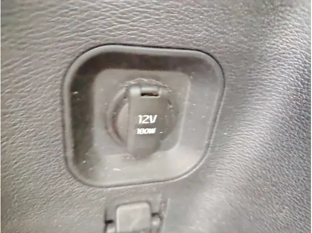 Car image 29