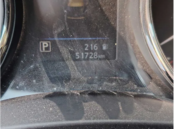 Car image 25