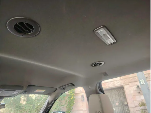 Car image 40
