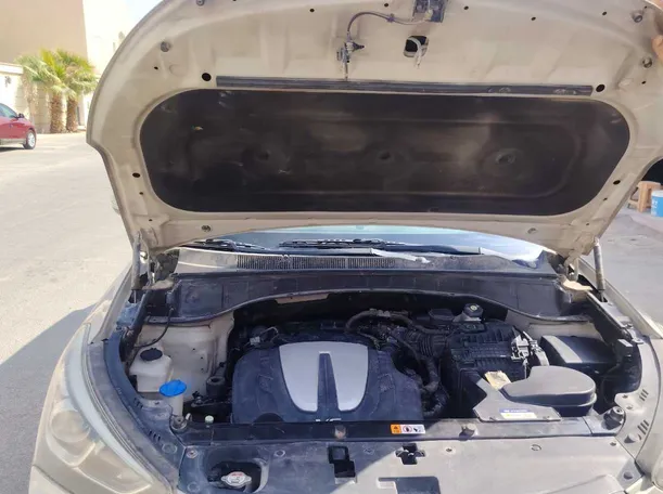 Car image 28