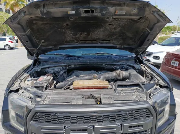 Car image 27
