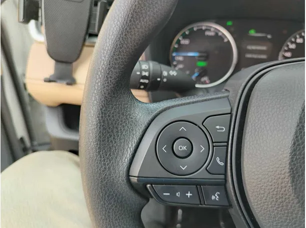 Car image 37