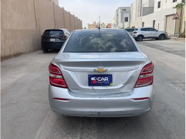 Car image 6