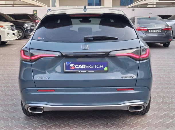 Car image 6