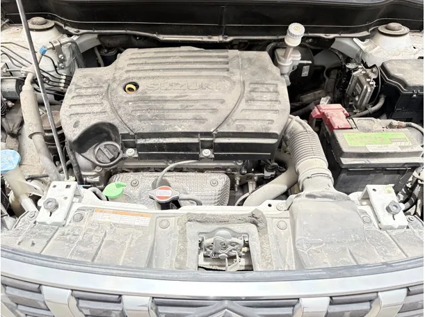 Car image 26