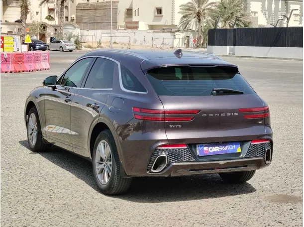 Car image 7