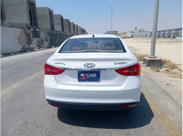 Car image 6