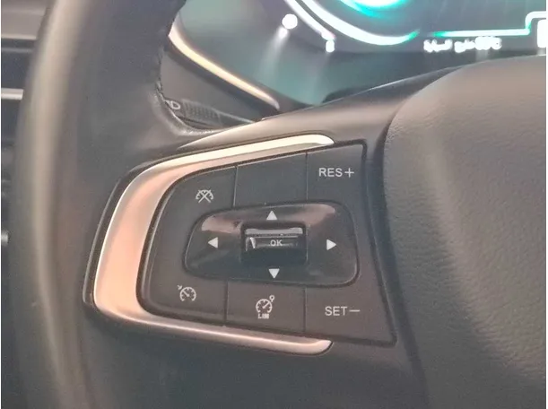 Car image 29