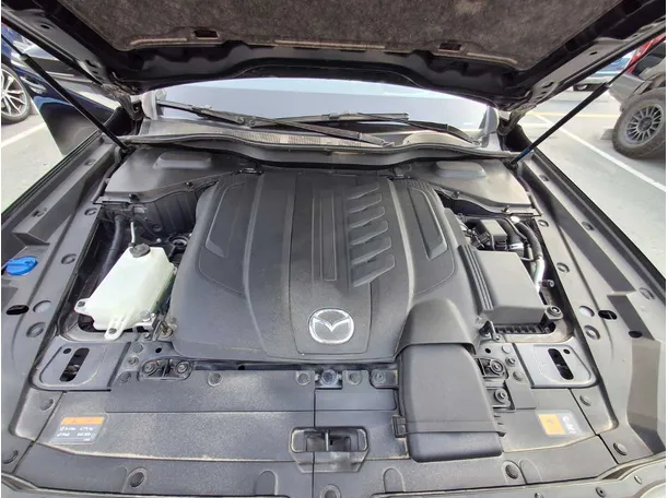 Car image 18