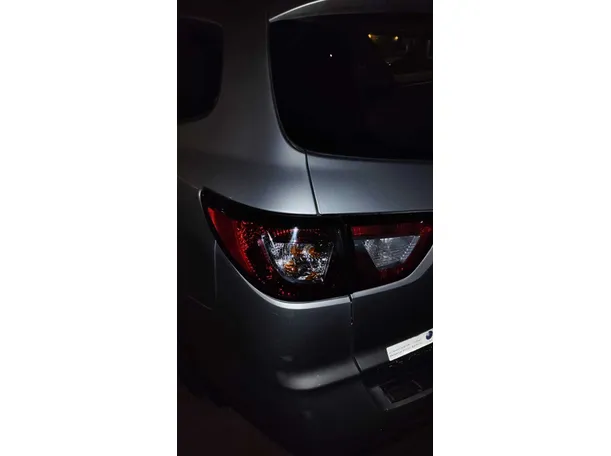 Car image 34