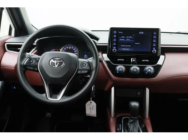 Car image 15