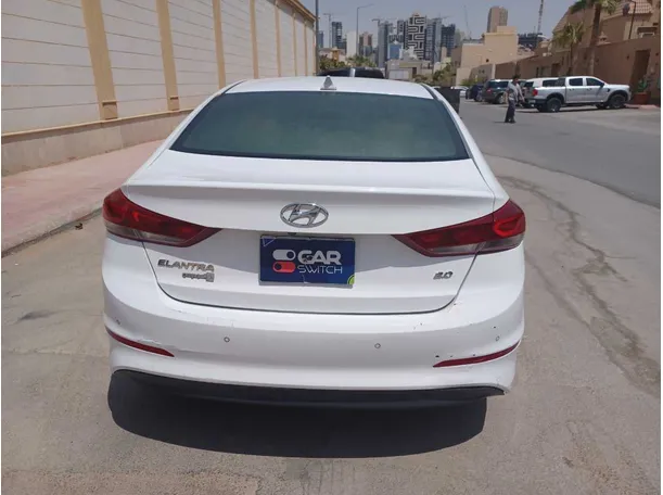 Car image 6