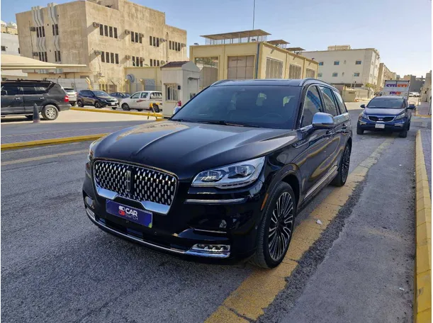 2020 لينكولن افياتور في الرياض