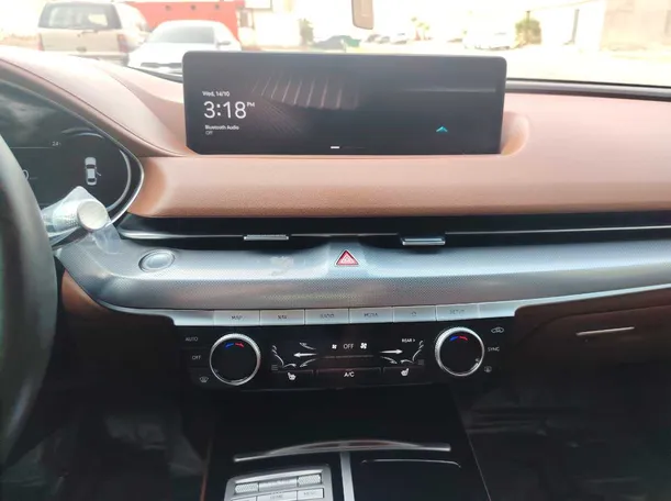 Car image 22