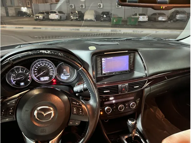 Car image 6