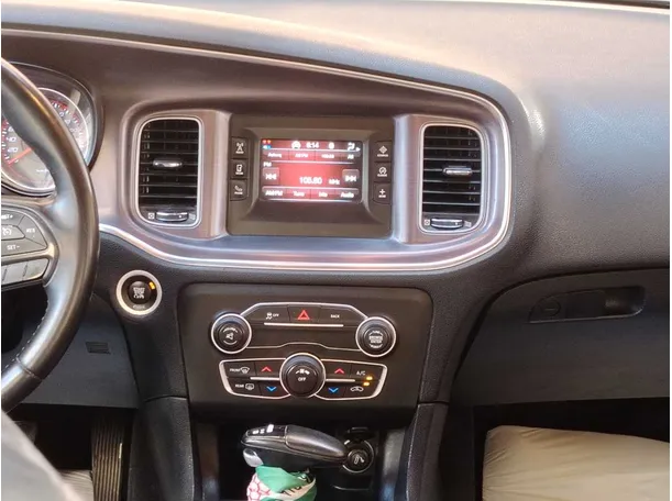 Car image 21
