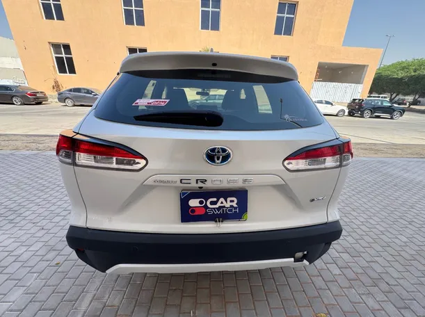 Car image 6