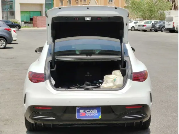 Car image 24