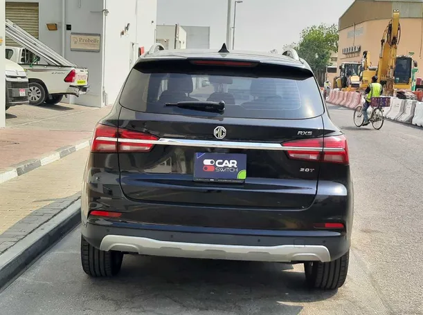 Car image 6