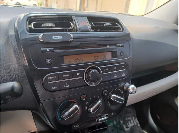 Car image 16