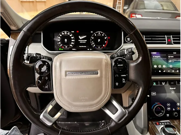 Car image 23