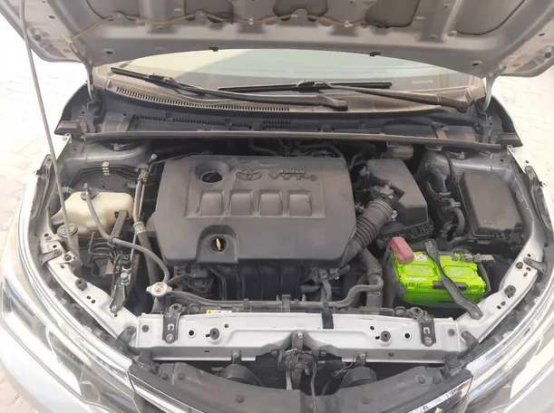 Car image 19