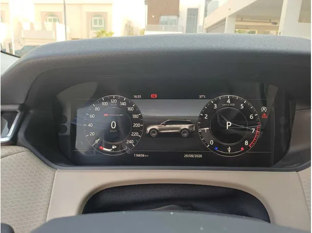 Car image 23