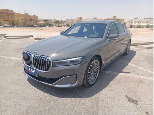 2020 BMW 750 in KSA