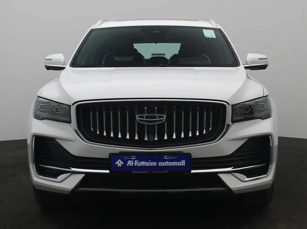 Car image 11