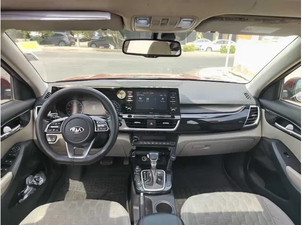 Car image 21