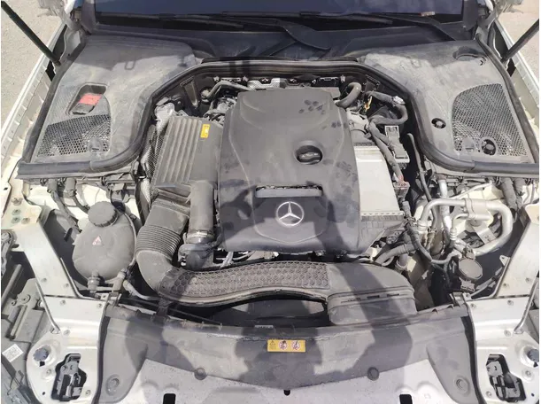 Car image 30