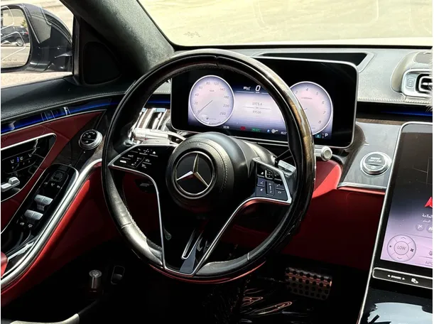 Car image 21