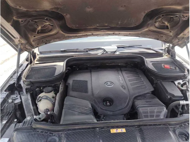 Car image 42