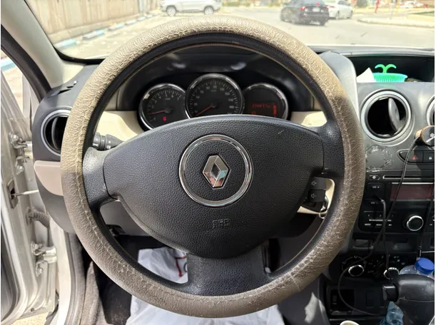 Car image 22