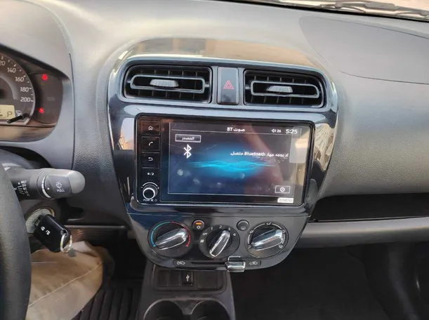 Car image 26