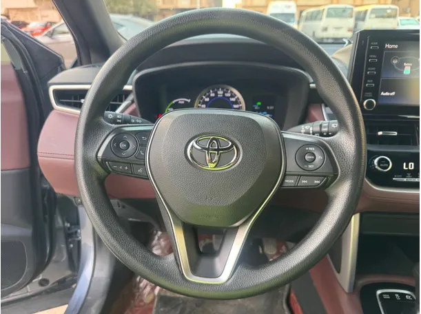 Car image 17