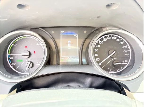 Car image 23
